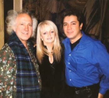 paco collado pareja|Paco Collado revela su romance con Bonnie Tyler:。